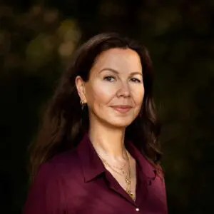portretfoto van Maddy Stolk.
